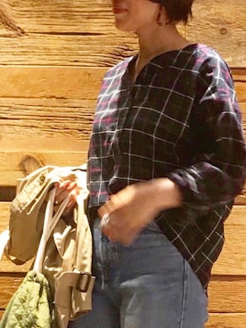 「TODAYFUL（トゥデイフル）のベンドフレームピアス（ピアス（両耳用））」を使った、mayu.tさん（レディース・155cm）の秋コーディネート