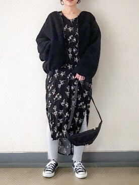 「TODAYFUL（トゥデイフル）のベンドフレームピアス（ピアス（両耳用））」を使った、mayu.tさん（レディース・155cm）の秋コーディネート