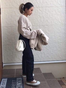 「ハイウエストストレートジーンズ」｜megumiさん（レディース・152cm）の冬コーディネート