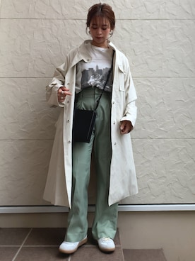 「ジャーマントレーナー」｜「アイテム（トレンチコート）」を使った、megumiさん（レディース・152cm）の春コーディネート