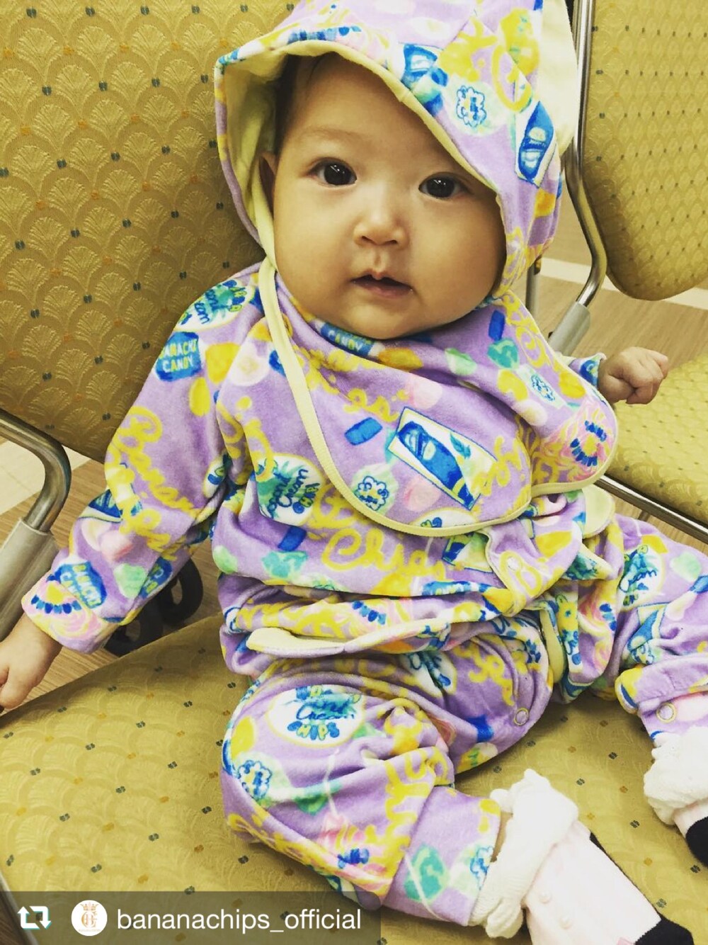 「BANANACHIPS、バナナチップス、babyfashion、ベビーファッション、babycode、ベビーコーデ、babygirl 、ベビーガール、ロンパース、7ヶ月」｜「BananaChipsのアイテム（ロンパース、その他）」を使った、NONNONさん（キッズ・60cm）の春コーディネートの1枚目の写真