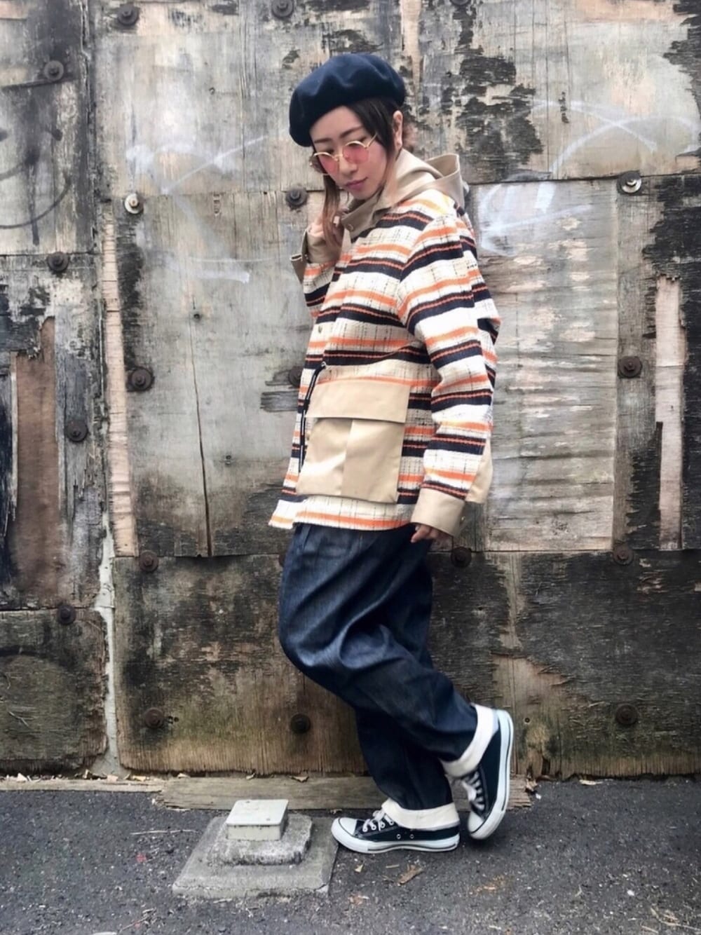 「ブルゾン、スニーカー、柄、オーバーサイズ、ワイドパンツ、LOVELESS、GUILD PRIME、今日のコーデ、ワイドデニム、A(LeFRUDE)E」｜「A(LeFRUDE)Eのアイテム（デニムパンツ、ブルー系）」を使った、mikaさん（レディース・169cm）の冬コーディネートの1枚目の写真