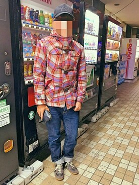 「ISSEY MIYAKE（イッセイミヤケ）のアイテム（ダッフルコート）」を使った、HirôtaKa_sTさん（メンズ・171cm）の春コーディネート