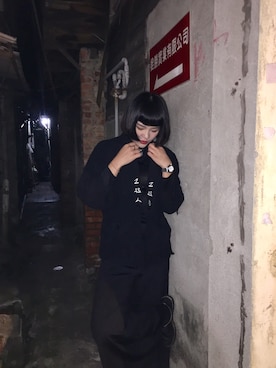 「darkwear」｜Veromca さん（レディース・170cm）の冬コーディネート