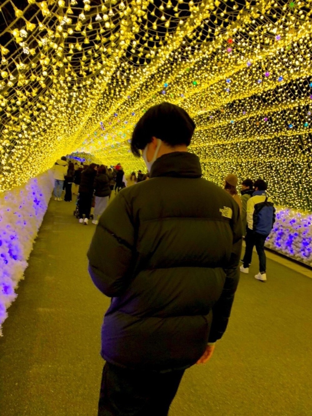 「黒、THE NORTH FACE、GU、大学生、プチプラ、シンプルコーデ、お洒落さんとつながりたい、おしゃれさんと繋がりたい」｜「THE NORTH FACEのアイテム（ダウンジャケット/コート、ブラック系）」を使った、stylek5さん（メンズ・184cm）の冬コーディネートの1枚目の写真