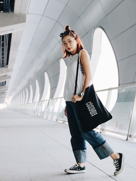 「MONKI（モンキ）のアイテム（ファッション雑貨）」を使った、otherwayさん（レディース・160cm）の冬コーディネート