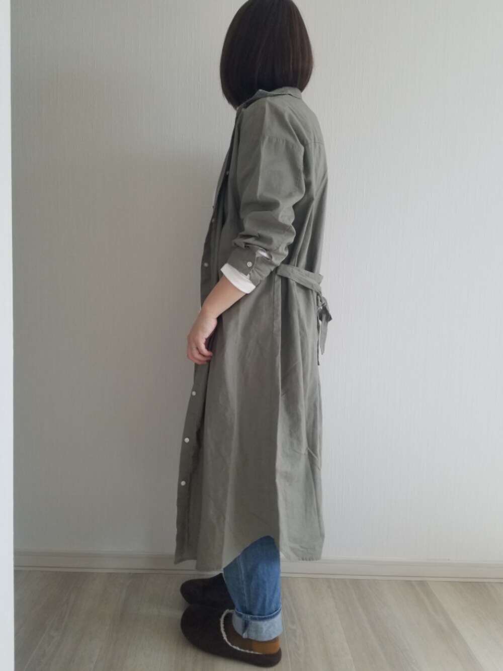 「ぽっちゃり、カジュアルコーデ、GU、リネンワンピース、休日スタイル、デニム、低身長、春、シャツワンピース、シャツワンピース×デニム」｜「GUのリネンブレンドシャツワンピース（シャツワンピース、グリーン系）」を使った、律さん（レディース・153cm）の春コーディネートの1枚目の写真