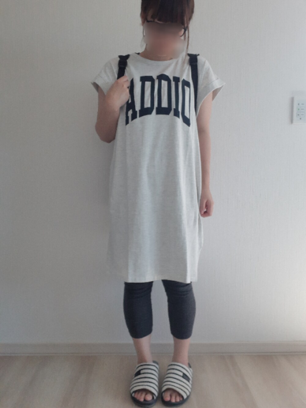 「カジュアル、ラクチンコーデ、プチプラ、シンプル、Tシャツワンピース、ぽっちゃり、低身長、夏、レギンス、今日のコーデ」｜「no brandのアイテム（ワンピース、ホワイト系）」を使った、律さん（レディース・153cm）の夏コーディネートの1枚目の写真