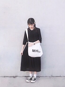 「アイテム（ヘアピン、ホワイト系）」を使った、Sayaさん（レディース・155cm）の秋コーディネート