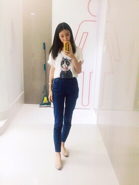 「URBAN RESEARCH（アーバンリサーチ）のアイテム（デニムパンツ、ブルー系）」を使った、Xylona-Lionさん（レディース・165cm）の春コーディネート