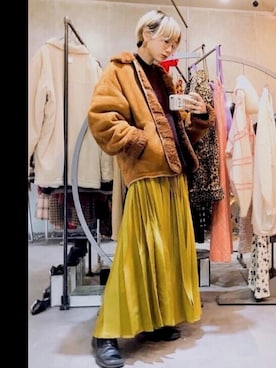 「古着コーデ」｜「アイテム（ムートンコート）」を使った、さほりさん（レディース・161cm）の冬コーディネート