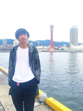 「N.HOOLYWOOD」｜「アイテム（マウンテンパーカー）」を使った、yuki_shimojiさん（メンズ・178cm）の春コーディネート
