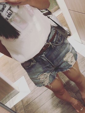 「のと屋のアイテム（デニムパンツ、グレー系）」を使った、𝚁𝚒𝚘さん（レディース・148cm）の夏コーディネート