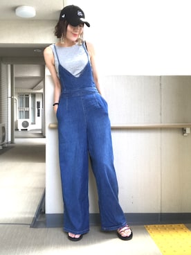 「うしろ姿」｜「アイテム（オールインワン・サロペット）」を使った、chan-miさん（レディース・163cm）の夏コーディネート