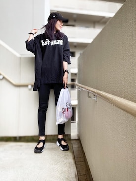 「メッシュバッグ」｜「アイテム（スニーカー）」を使った、chan-miさん（レディース・163cm）の夏コーディネート