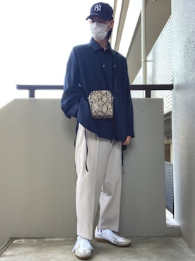 ひろ/黒・柄物さんのコーディネート