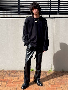 ひろ/黒・柄物さんのコーディネート