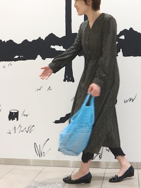 「ネコ」｜「アイテム（パンプス）」を使った、chicaさん（レディース・165cm）の春コーディネート