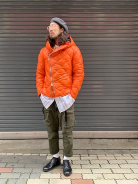 「ISAMU KATAYAMA BACKLASH（イサムカタヤマバックラッシュ）のアイテム（ダウンジャケット/コート）」を使った、souyaさん（メンズ・172cm）の夏コーディネート