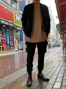 「B'2nd（ビーセカンド）のアイテム（カーゴパンツ）」を使った、souyaさん（メンズ・172cm）の秋コーディネート