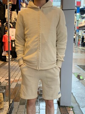 「YANUK（ヤヌーク）のアイテム（パンツ）」を使った、souyaさん（メンズ・172cm）の春コーディネート