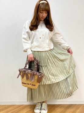「メゾンドフルール」｜「アイテム（アクセサリー）」を使った、あかりさん（レディース・153cm）の春コーディネート