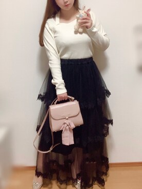 「RANDA（ランダ）のビジューポインテッドトゥパンプス（パンプス）」を使った、あかりさん（レディース・153cm）の春コーディネート