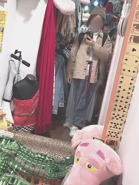 「古着屋さん」｜まはろさん（レディース・159cm）の春コーディネート