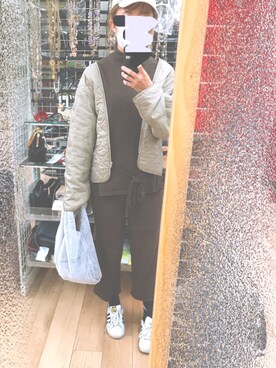 「Futier land（フューティアランド）のアイテム（オールインワン・サロペット）」を使った、まはろさん（レディース・159cm）の秋コーディネート