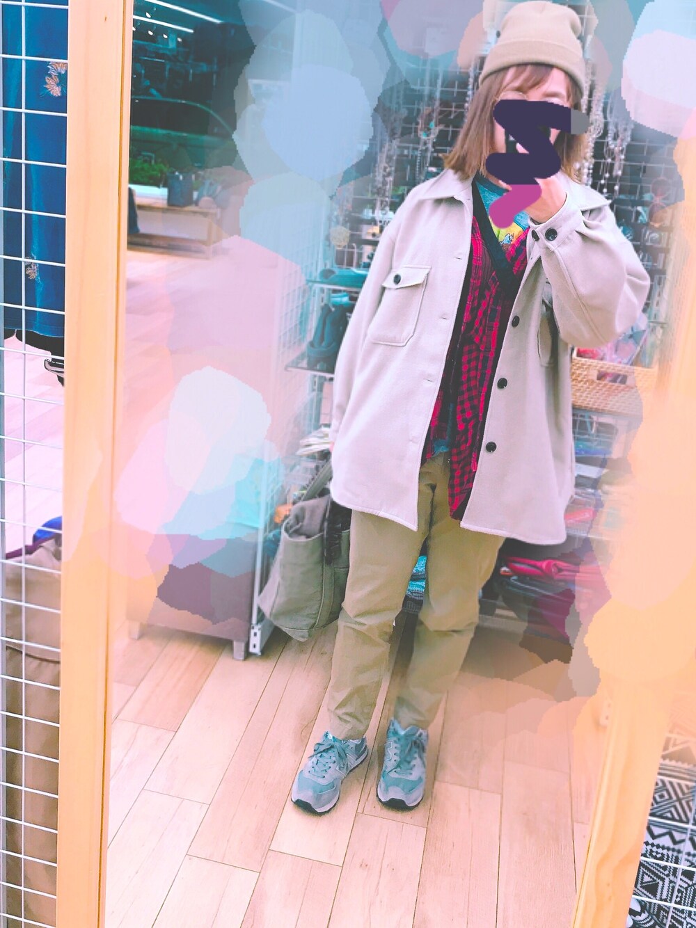 「ママコーデ、ママファッション、冬コーデ、15度」｜「NEW BALANCEのML574（スニーカー、グレー系）」を使った、まはろさん（レディース・159cm）の秋コーディネートの1枚目の写真