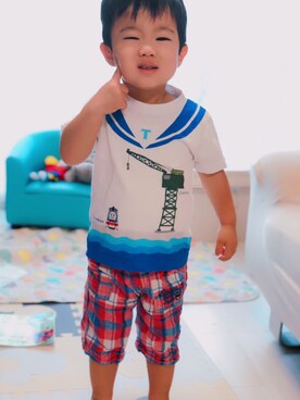 「DOUBLE_B（ダブルビー）のアイテム（パンツ）」を使った、HAJI  さん（キッズ・80cm）の秋コーディネート