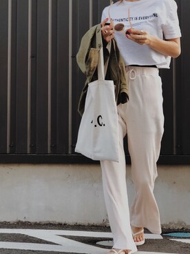 MOMOさんのコーディネート