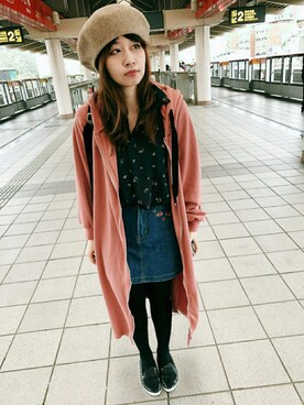 「アイテム（モッズコート、ピンク系）」を使った、Izumi Hungさん（レディース・162cm）の秋コーディネート