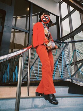 「レッドコーデ」｜「アイテム（スラックス）」を使った、美月さん（レディース・151cm）の冬コーディネート