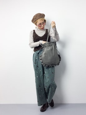 「ウエストイン」｜「アイテム（ハンチング/ベレー帽）」を使った、ひいこさん（レディース・154cm）の冬コーディネート