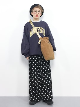 「ひいこドットコム」｜「アイテム（スウェット）」を使った、ひいこさん（レディース・154cm）の冬コーディネート