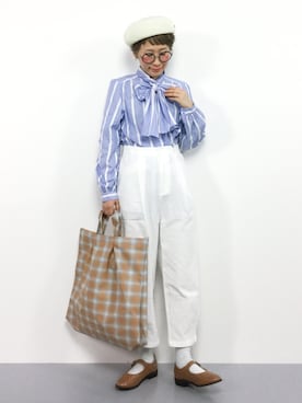 「ボウタイ」｜「アイテム（ハンチング/ベレー帽）」を使った、ひいこさん（レディース・154cm）の冬コーディネート