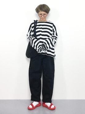 「chambre de charme（シャンブルドゥシャーム）のアイテム（チノパンツ）」を使った、ひいこさん（レディース・154cm）の春コーディネート