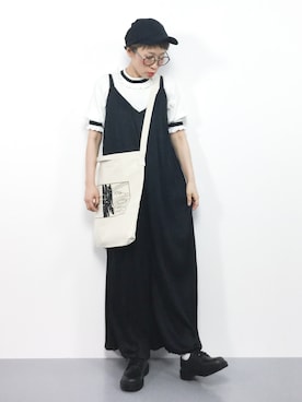 「プリーツ」｜「アイテム（サロペット/オーバーオール）」を使った、ひいこさん（レディース・154cm）の春コーディネート