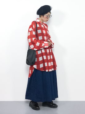 「ビッグシャツ」｜「アイテム（ハンチング/ベレー帽）」を使った、ひいこさん（レディース・154cm）の春コーディネート