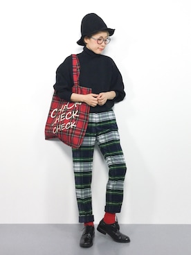 「赤チェック」｜「アイテム（スラックス）」を使った、ひいこさん（レディース・154cm）の秋コーディネート