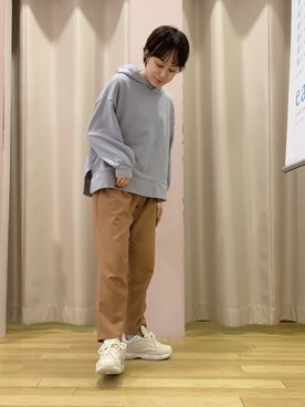 「FILA（フィラ）のアイテム（シューズ）」を使った、ちあきさん（レディース・155cm）の冬コーディネート