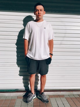 「TALKING ABOUT THE ABSTRACTION（トーキング　アバウト　ジ　アブストラクション）のアイテム（パンツ）」を使った、RYAN Zさん（メンズ・176cm）の秋コーディネート