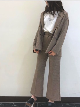 「one way（ワンウェイ）のアイテム（スラックス）」を使った、onewayさん（レディース・160cm）の秋コーディネート