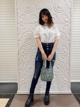 「one way（ワンウェイ）のアイテム（パンツ）」を使った、onewayさん（レディース・158cm）の春コーディネート