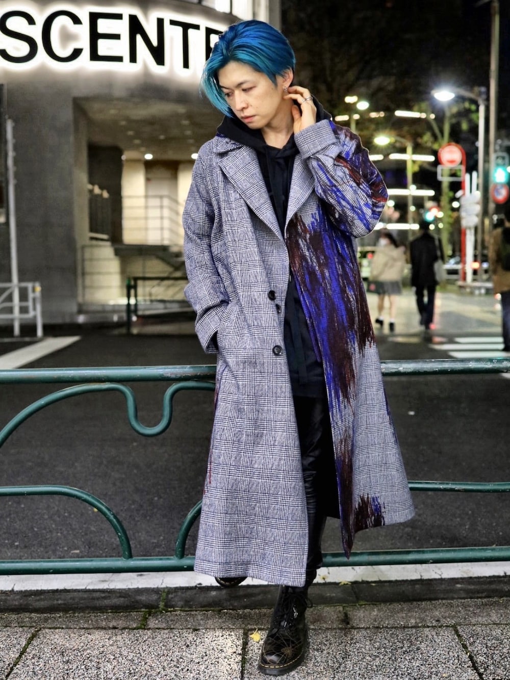 Y'sのチェスターコートを使ったメンズ人気ファッションコーディネート