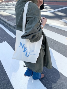 「センタープレスパンツ」｜「アイテム（モッズコート）」を使った、NAMAI_154cmさん（レディース・154cm）の冬コーディネート