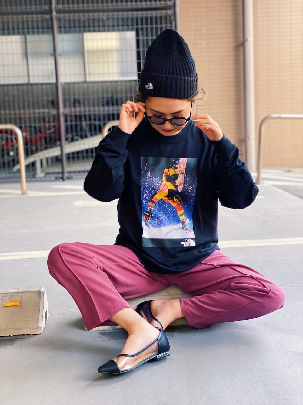 「秋冬コーデ、大人カジュアル、シンプルコーデ、低身長コーデ、おしゃれさんと繋がりたい、ニット、THE NORTH FACE」｜「THE NORTH FACEのTHE NORTH FACE/ザ・ノースフェイス　RAGE L/S TEE レイジロングスリーブティー NT81965（Tシャツ/カットソー、ブラック系）」を使った、ryooppさん（レディース・145cm）の秋コーディネートの1枚目の写真