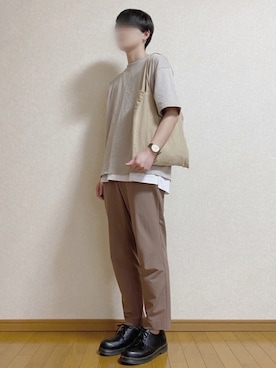 「SMELLY（スメリー）のアイテム（バッグ）」を使った、taichi      さん（メンズ・173cm）の春コーディネート