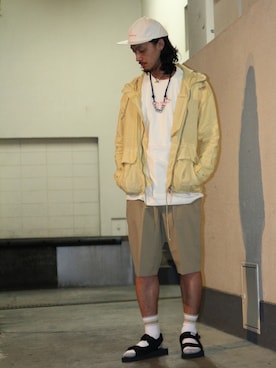 「JOURNAL STANDARD（ジャーナルスタンダード）のアイテム（帽子）」を使った、環王さん（メンズ・177cm）の春コーディネート